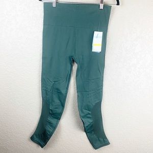 Zella Seamless Urban Green ankle length leggings